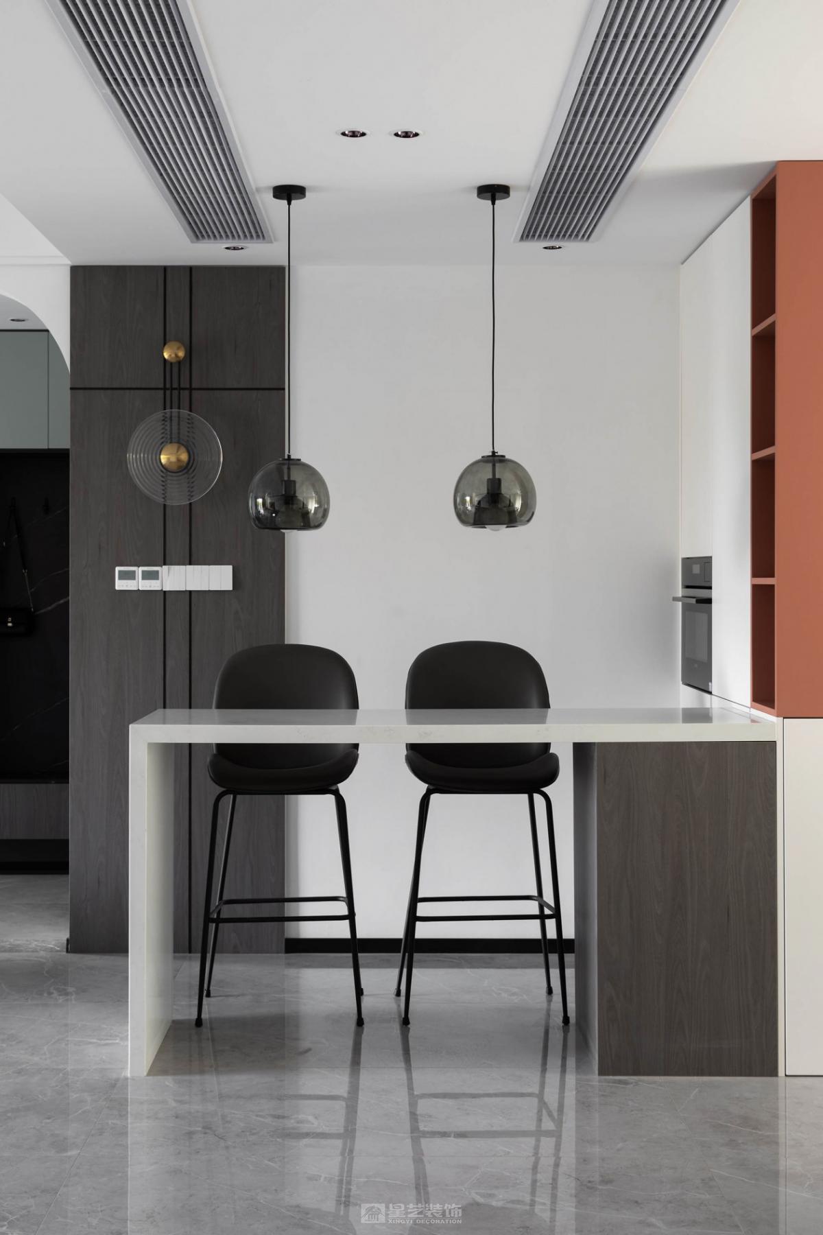 四口之家，小資幸福